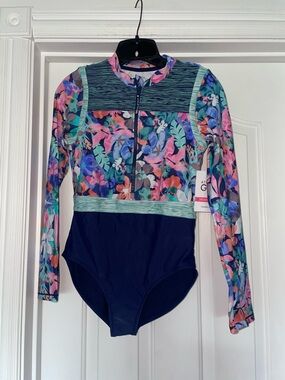 Athleta Girl Floral Rash Guard One Piece Swimsuit Long Sleeve Zip XXL (16) NWT